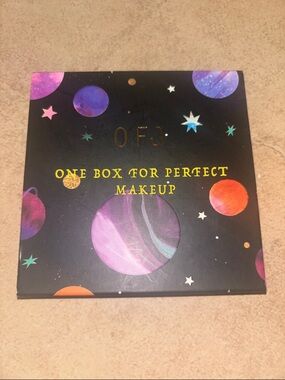 Eye shadow One Box for Perfect Makeup Palette - Purple